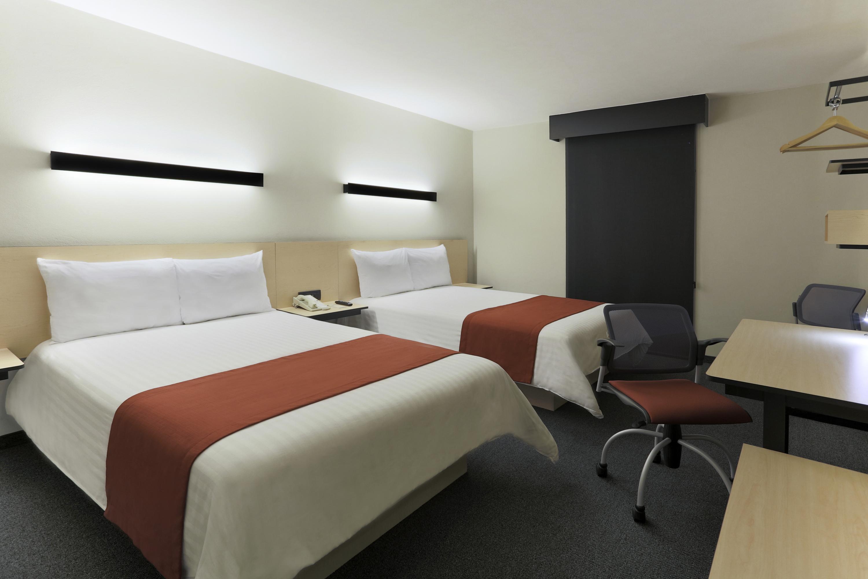 City Express By Marriott Irapuato Norte المظهر الخارجي الصورة