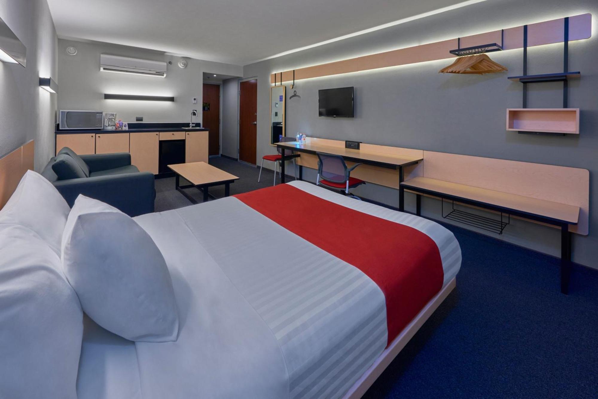 City Express By Marriott Irapuato Norte المظهر الخارجي الصورة