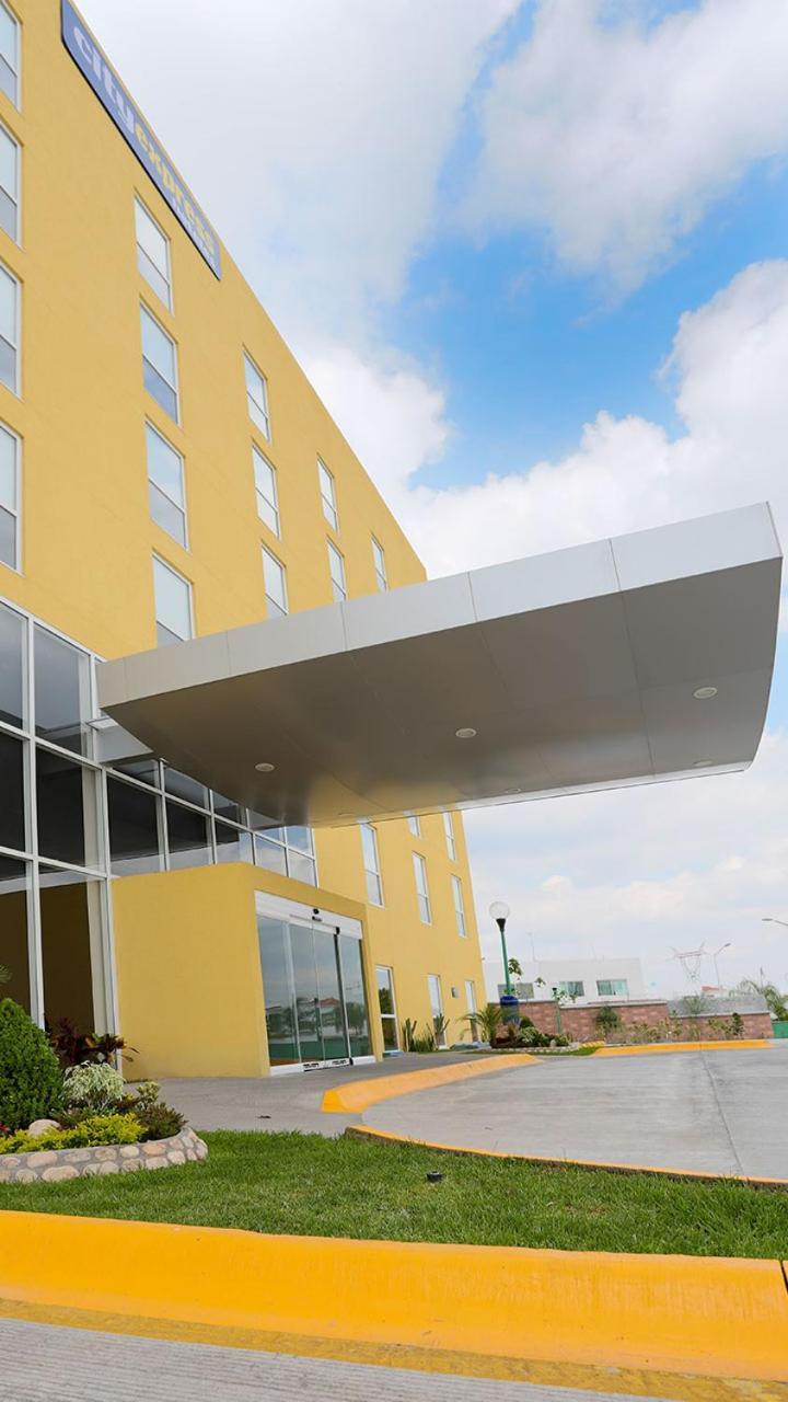City Express By Marriott Irapuato Norte المظهر الخارجي الصورة